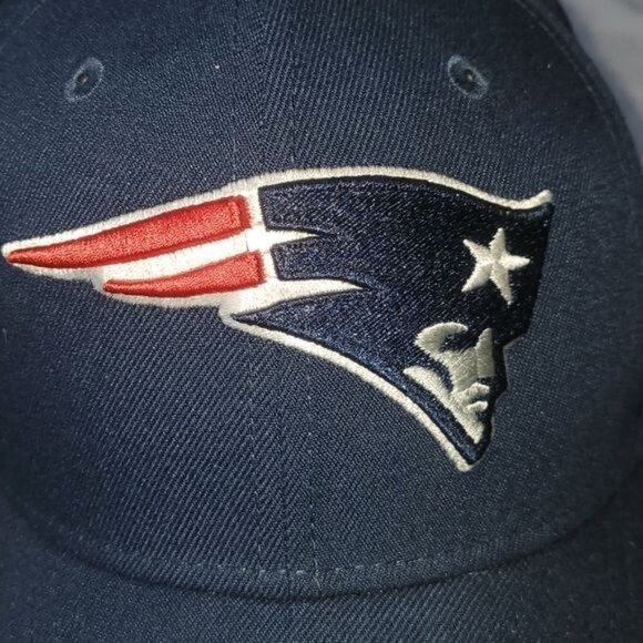 New Era NFL Superbowl Patroits Embellished & Embroidered Sz 7 3/8 Fitted Cap - Picture 2 of 13